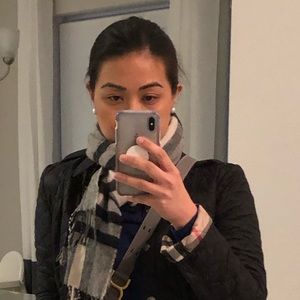 Meet your Posher, Aissah